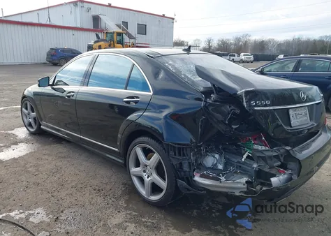 2013 Mercedes-Benz S 550 из США, поврежденный, VIN WDDNG7DB3DA493264